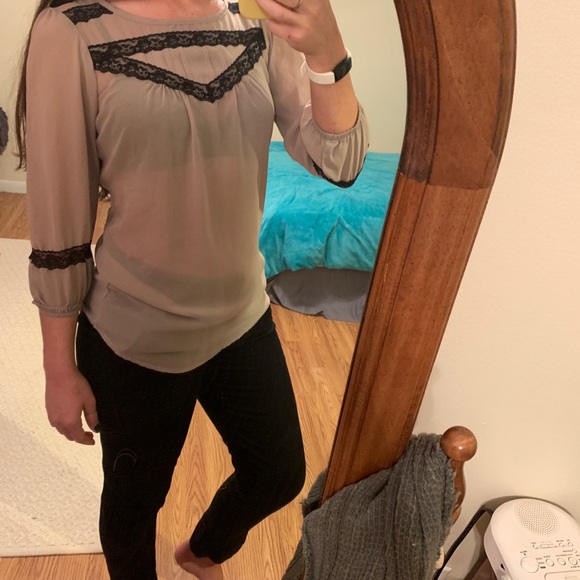 Chiffon Blouse - Picture 1 of 3
